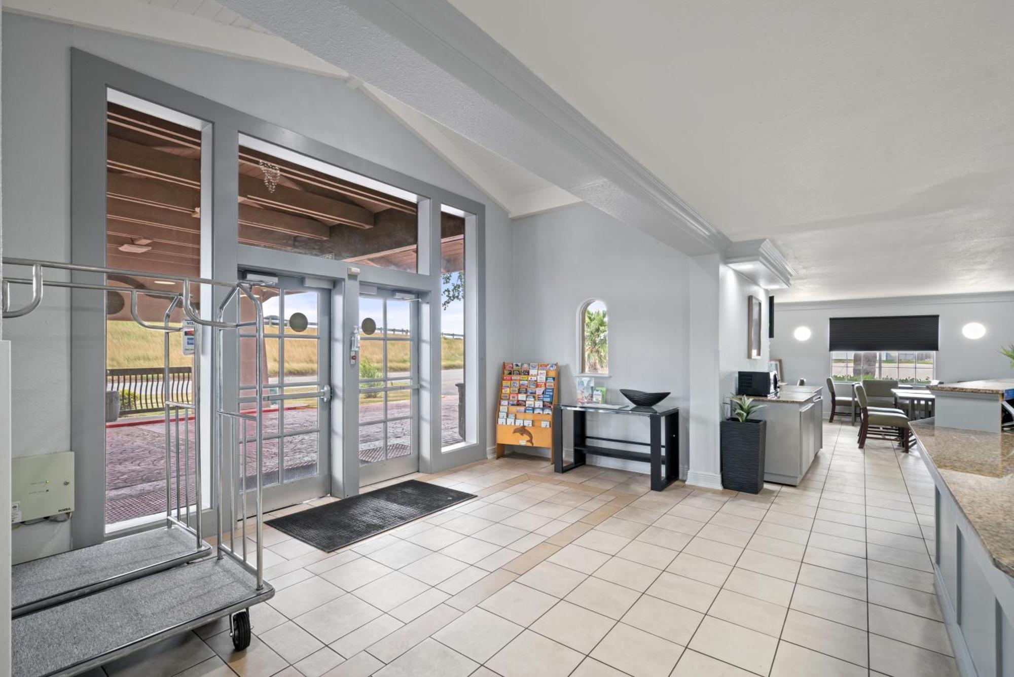 La Quinta Inn By Wyndham Corpus Christi North Экстерьер фото