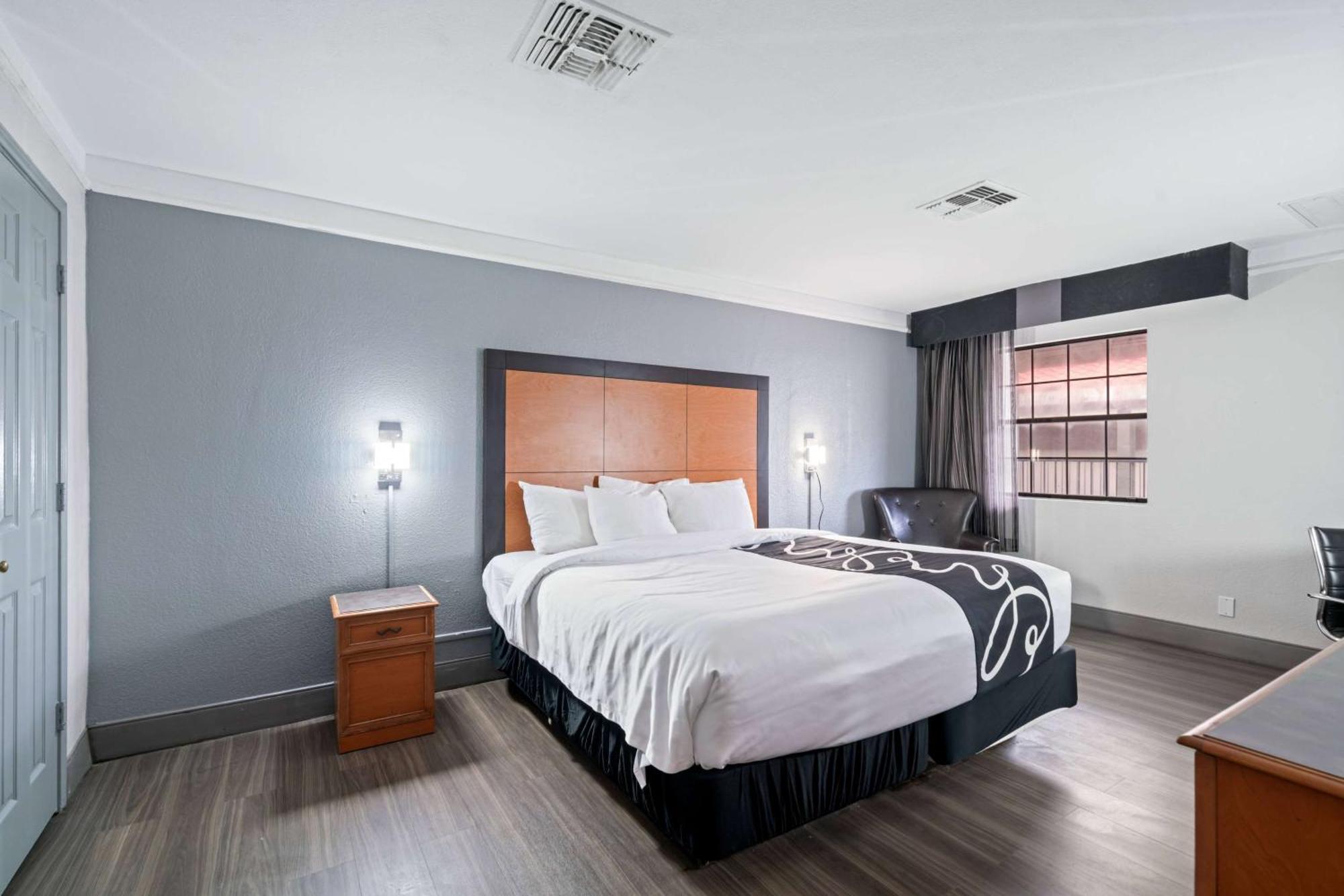 La Quinta Inn By Wyndham Corpus Christi North Экстерьер фото