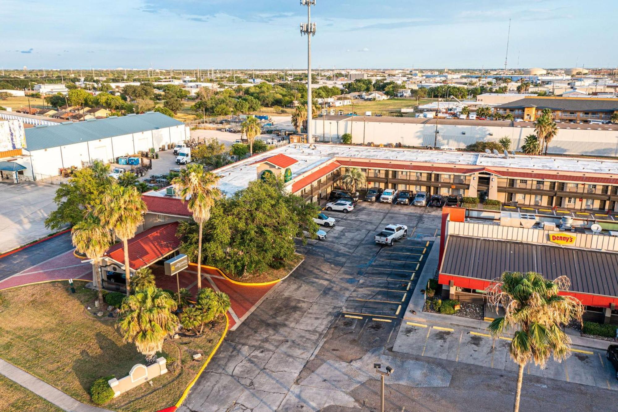 La Quinta Inn By Wyndham Corpus Christi North Экстерьер фото